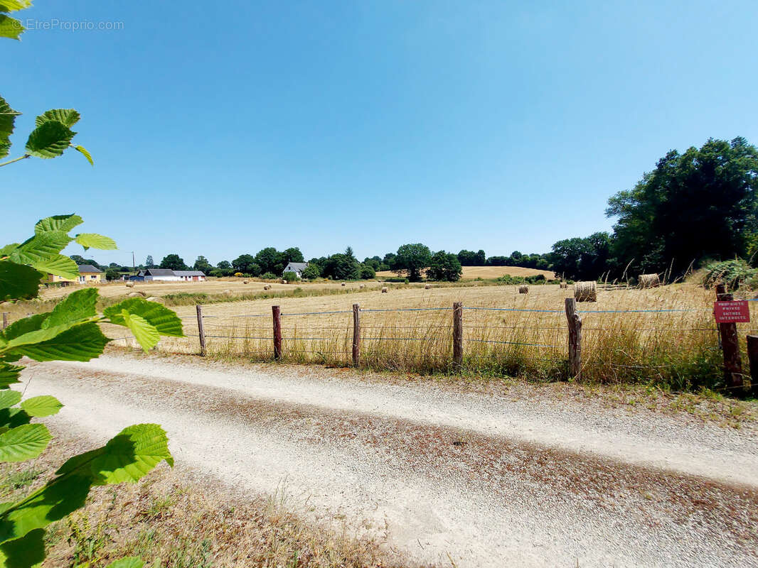 Maison à PORT-BRILLET