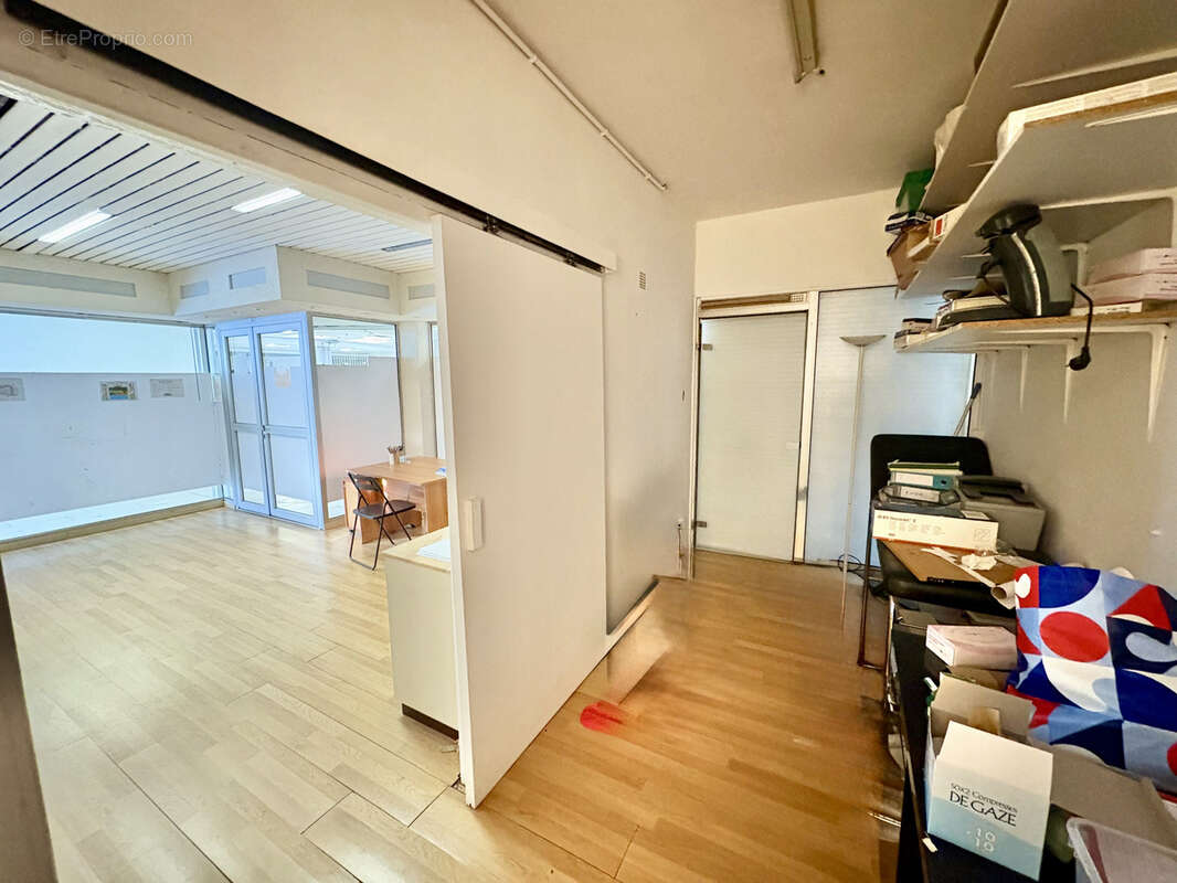 Commerce à LA SEYNE-SUR-MER