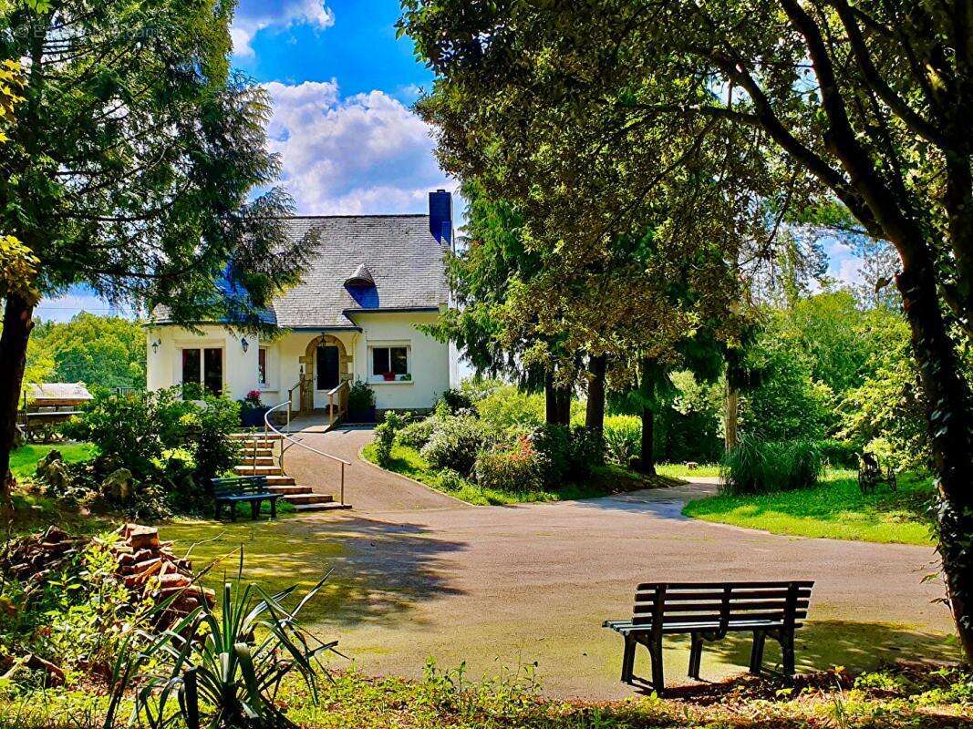 Jolie maison néo-bretonne avec étang, dépendances & 2 hectares de terrain, pré inclut. Sans vis-à-vis - photo 6