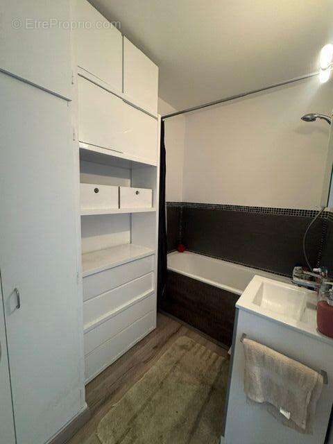 Appartement À Vendre - photo 8
