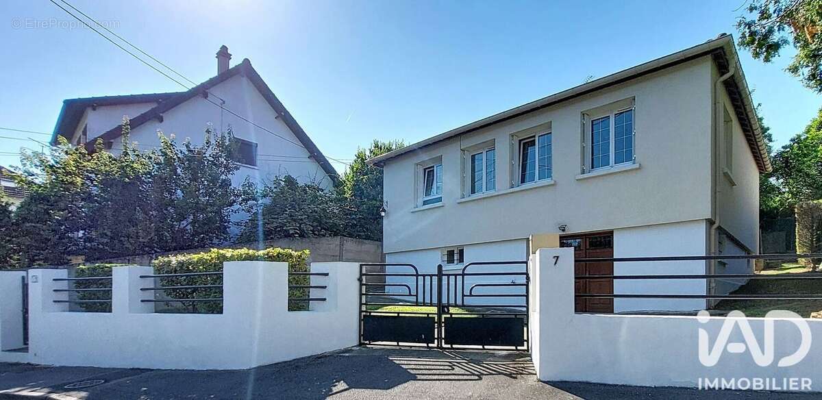 Photo 3 - Maison à BRUNOY