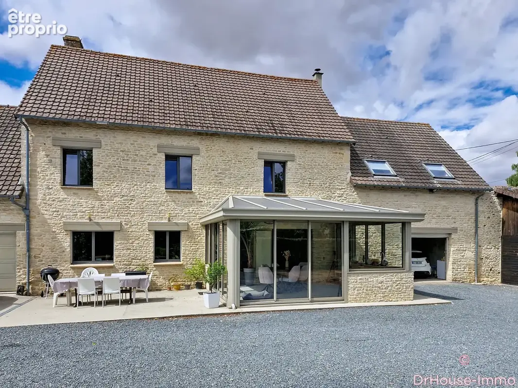 Maison 7 pièces 181 m² à vendre à Bons-Tassilly (14420) - photo 11