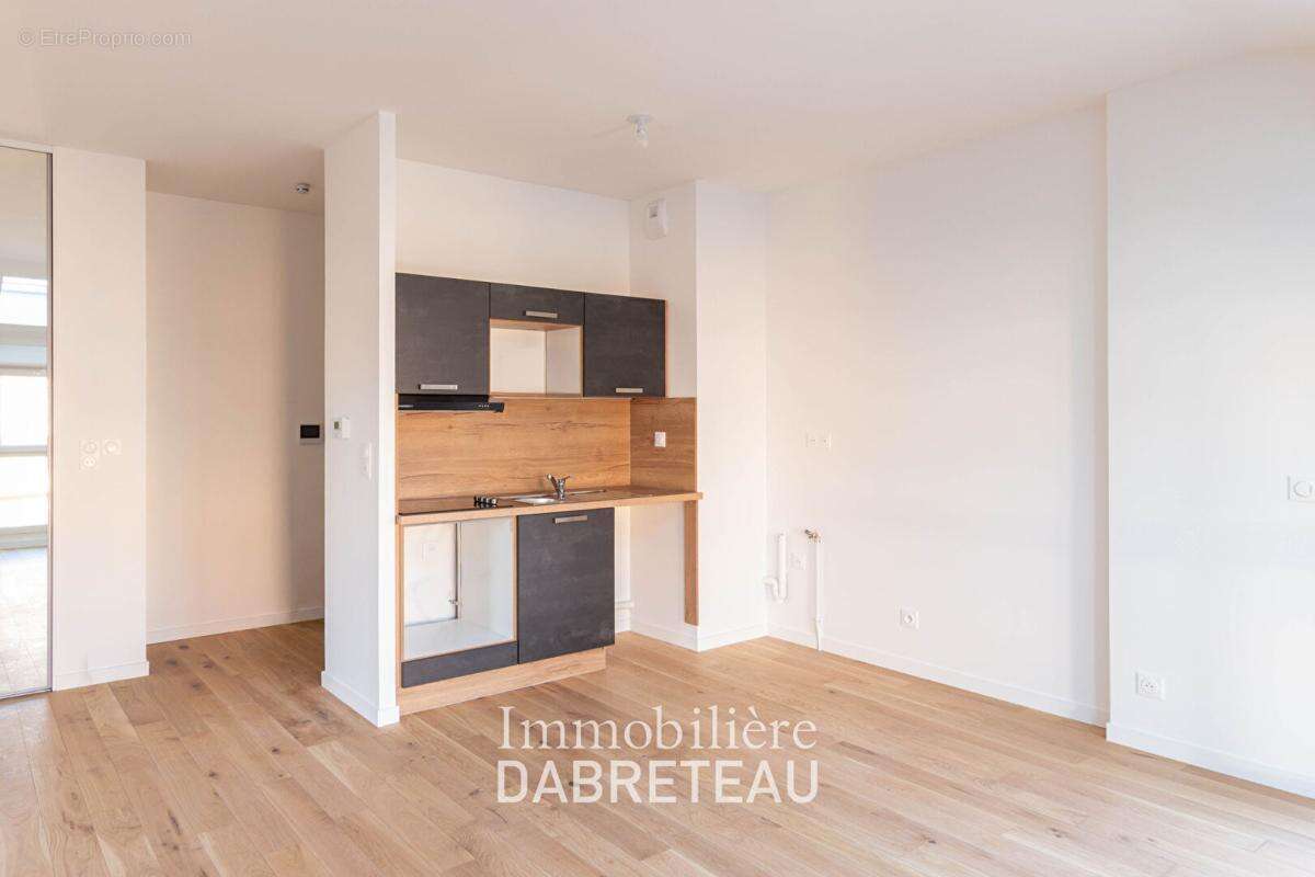 Appartement à BRIGNAIS