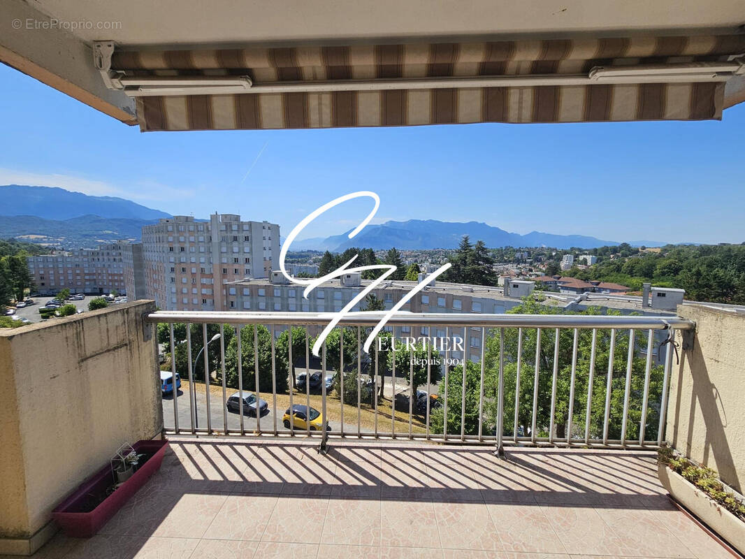 Appartement à VOIRON