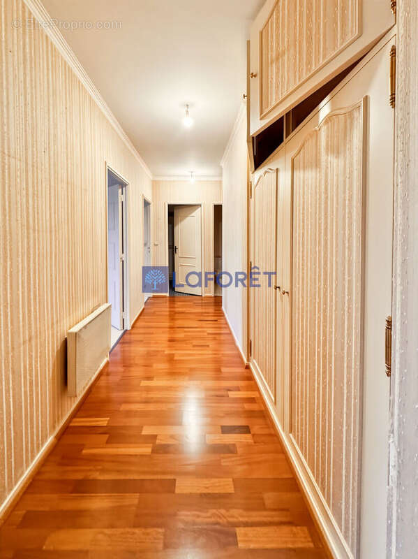 Appartement à CHINON