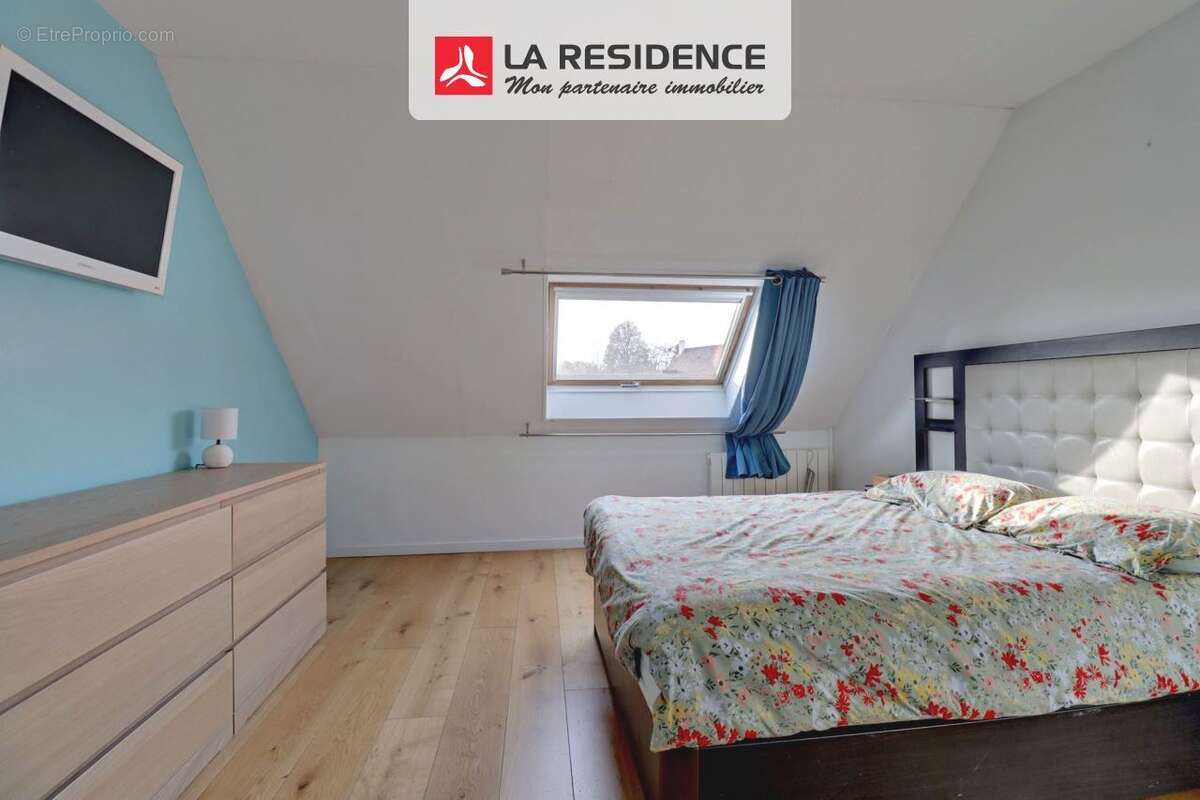 Maison à VERNEUIL-SUR-SEINE