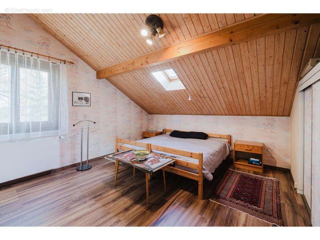 Maison à CHENS-SUR-LEMAN