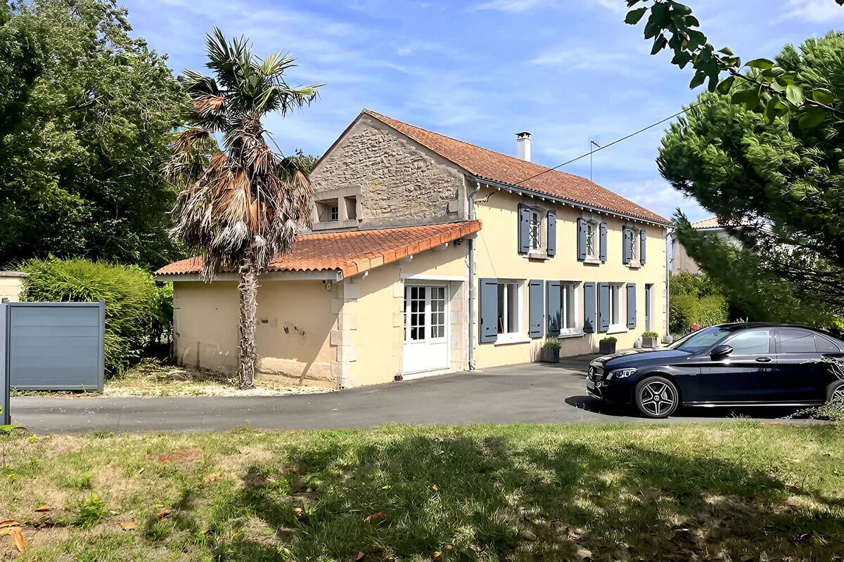 Maison à DOMPIERRE-SUR-MER
