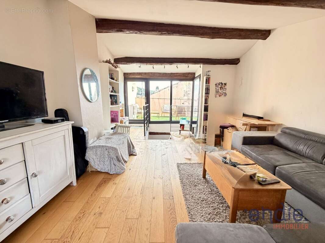 Maison à LORGUES
