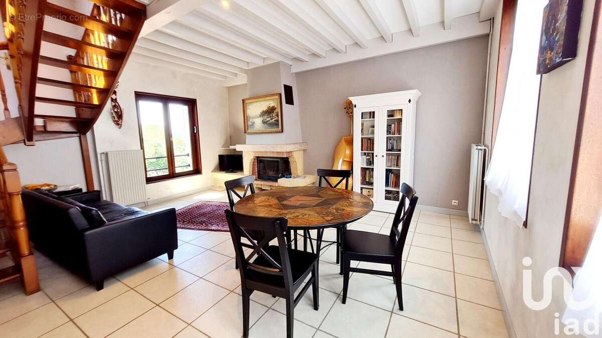 Photo 3 - Maison à SAINT-ETIENNE