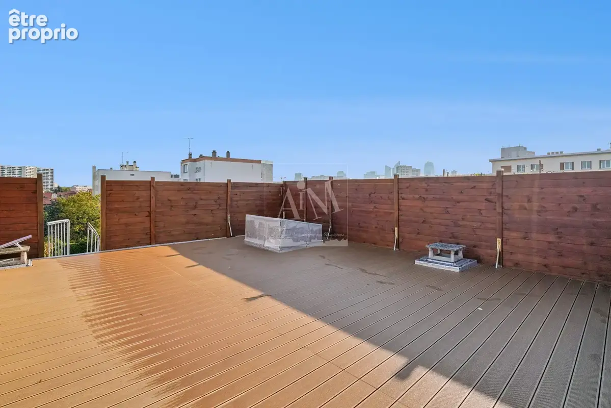 Maison de ville esprit LOFT - Roof Top - Terrasse - Parkings - photo 3