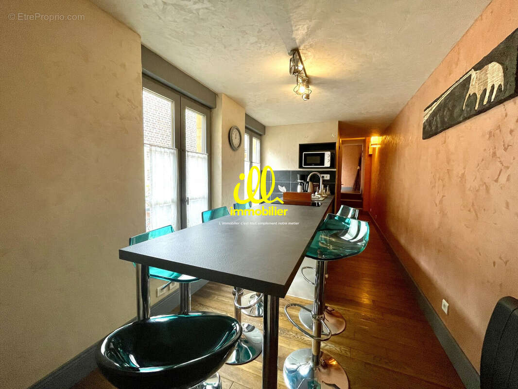 Appartement 350 m² à Charleville-Mezieres  - photo 6