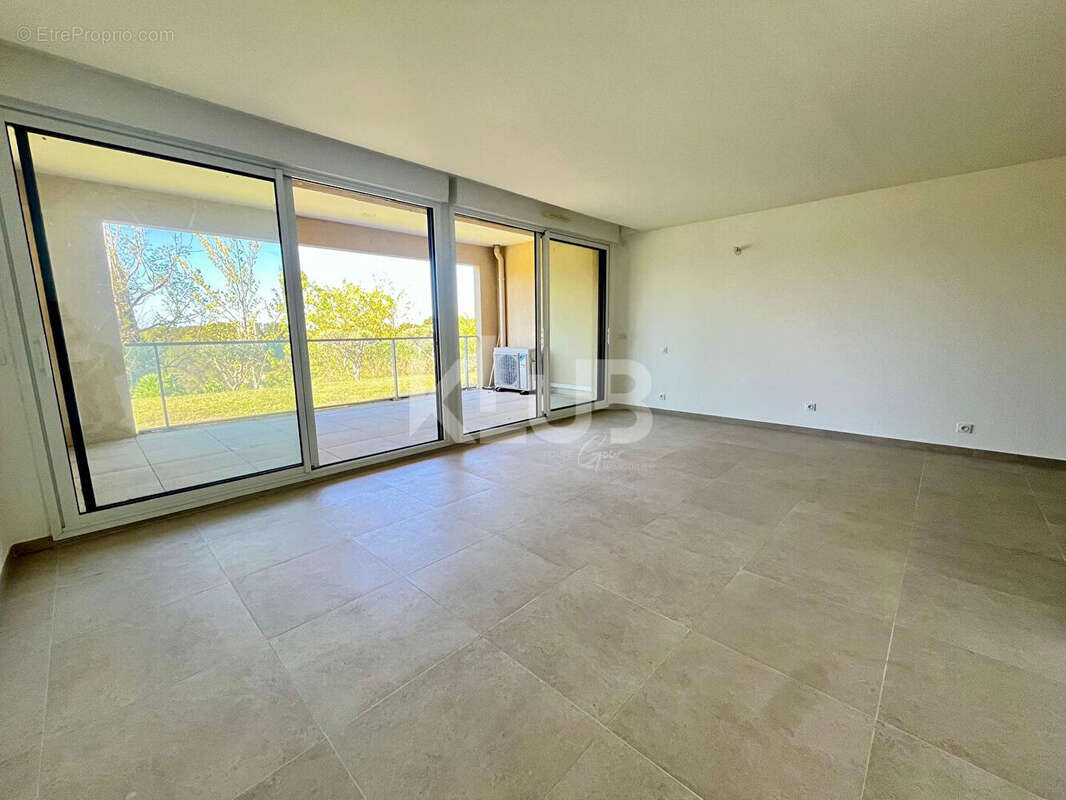 Appartement 2 pièces à vendre à Aix-en-Provence - Réf CO1256 - photo 6