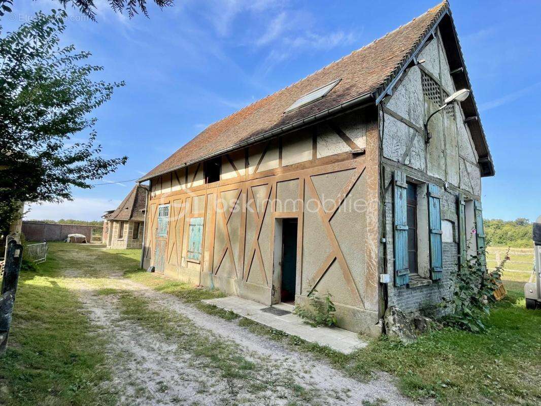 Maison à BEAUVAIS