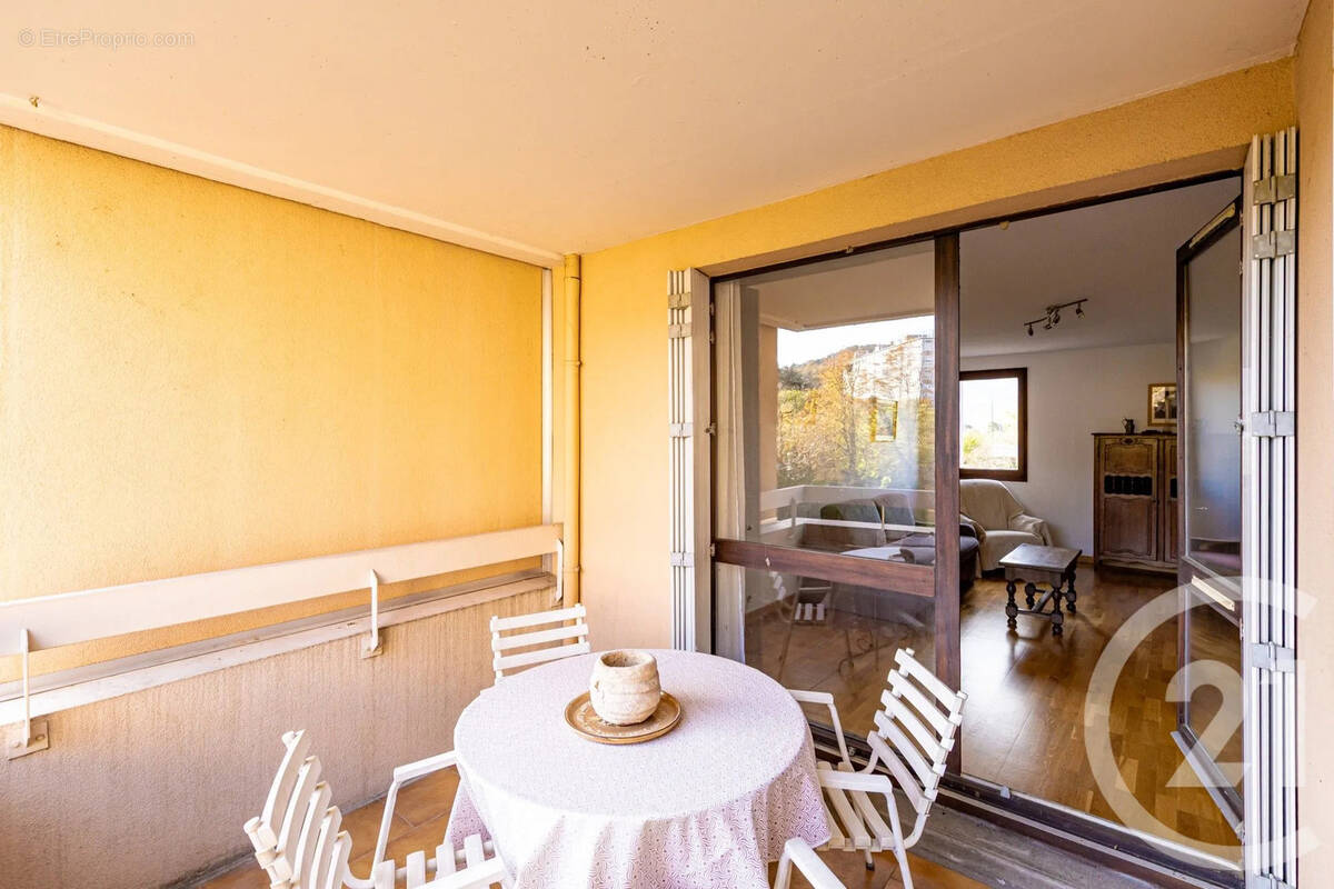 Appartement à ECHIROLLES