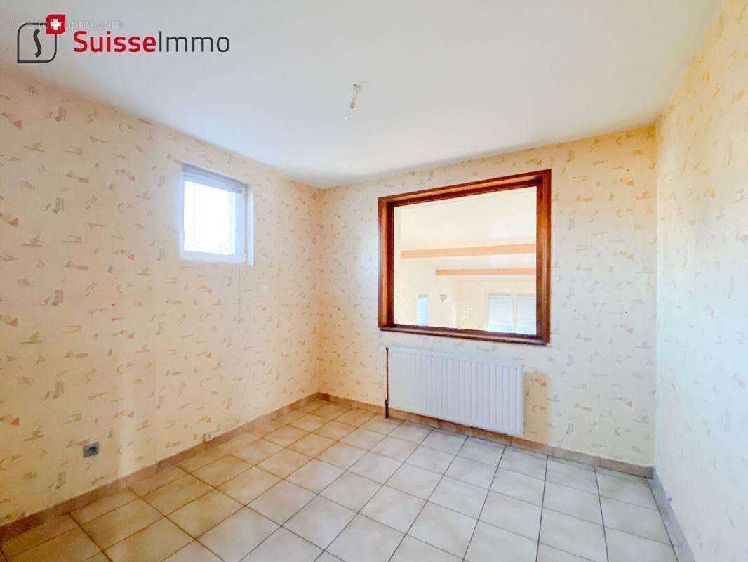 Maison à COURCELLES-LES-MONTBELIARD