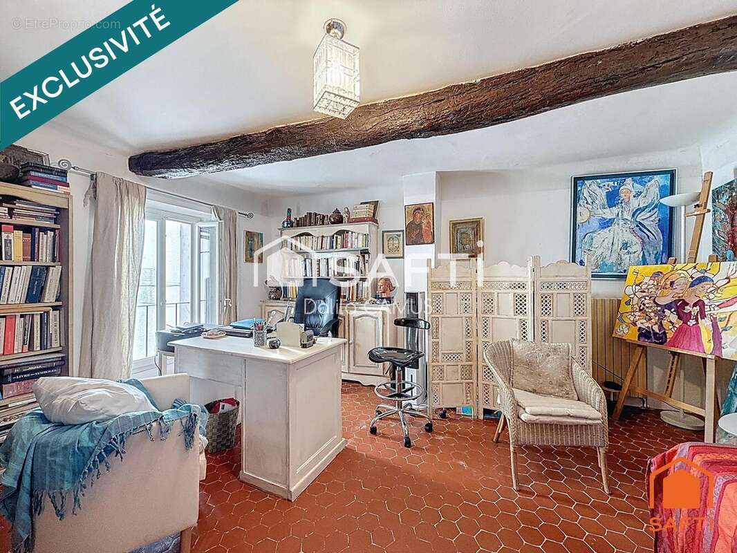 Photo 2 - Maison à REGUSSE