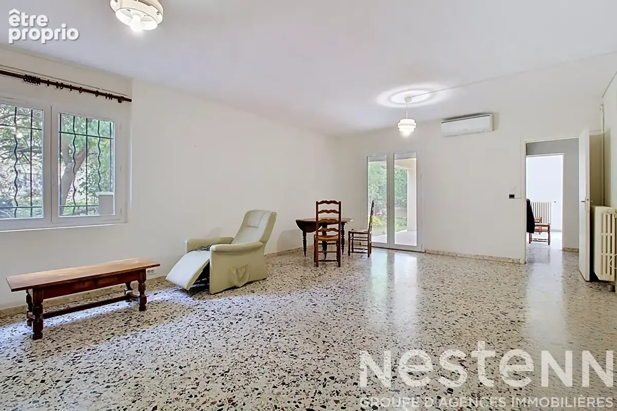 A VENDRE à DRAGUIGNAN - Proche centre-ville, rez-de-villa avec jardin privatif - photo 3