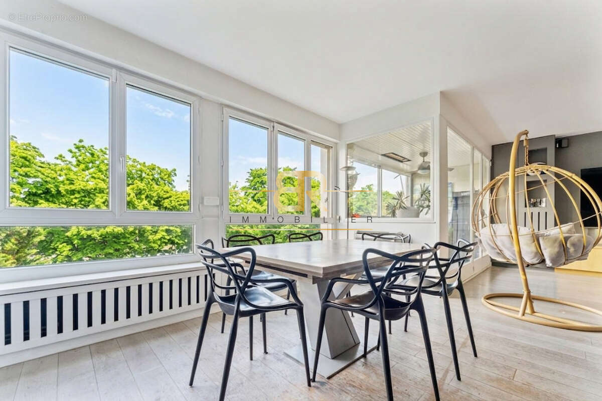 Appartement à SAINT-MANDE