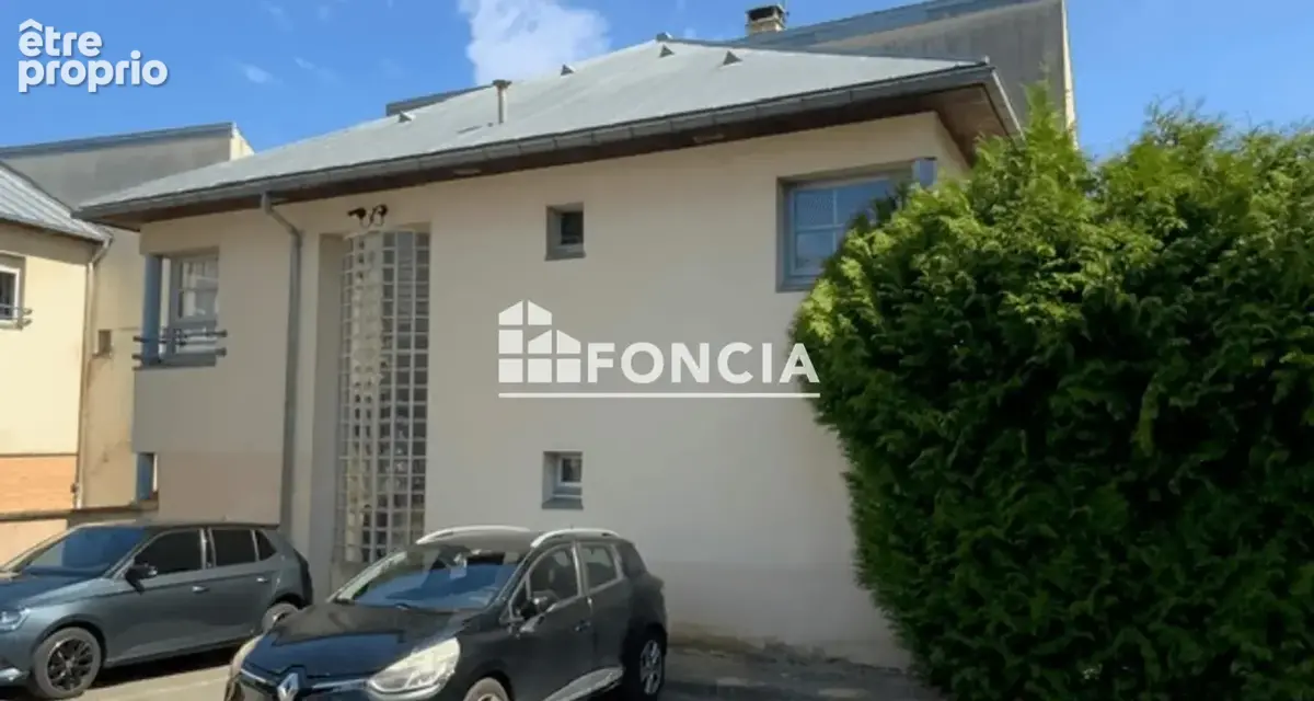 Appartement à EZANVILLE