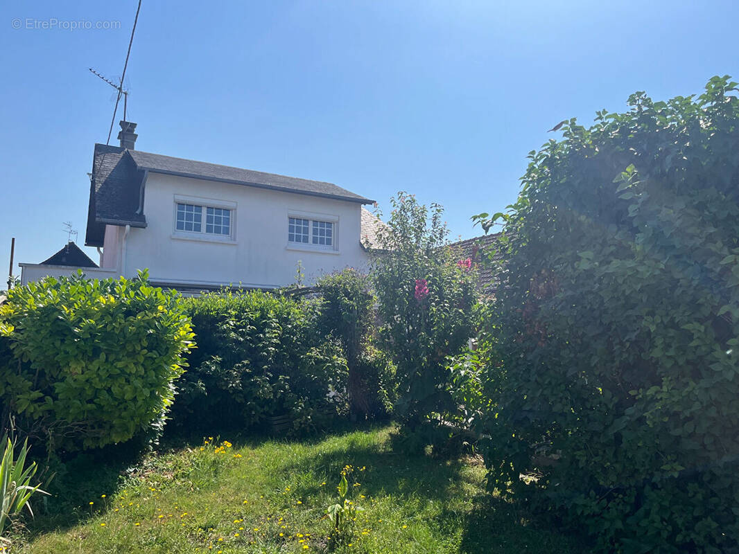 Maison à ROMILLY-SUR-ANDELLE