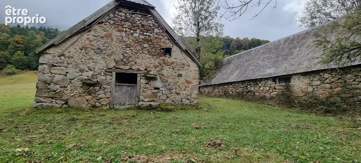 Vallee du bergons lot de deux granges a renover - photo 20