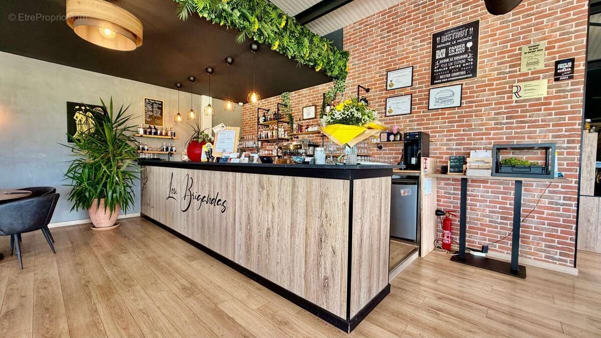 Restaurant d’exception à reprendre – au cœur de la vaunage - vue imprenable - 100% equipe ! - photo 10