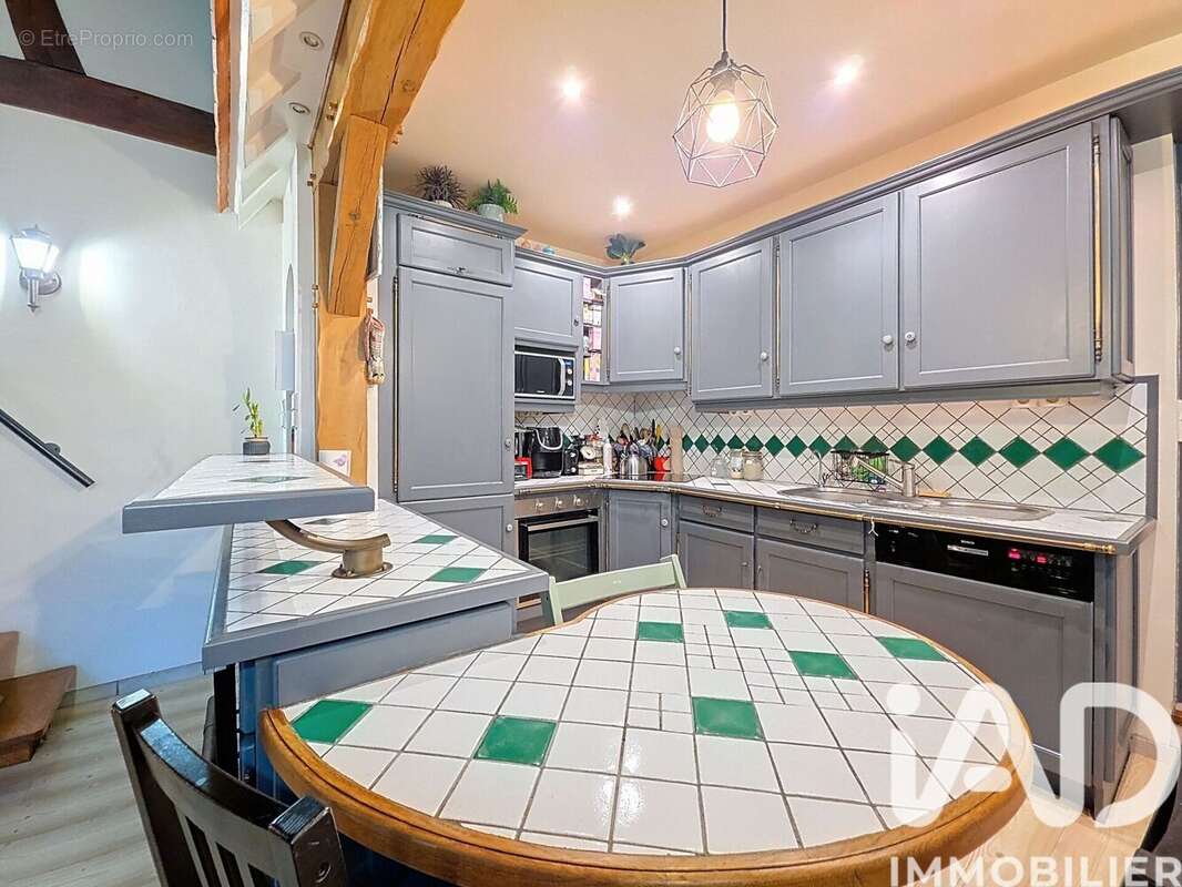 Photo 5 - Maison à LES PAVILLONS-SOUS-BOIS