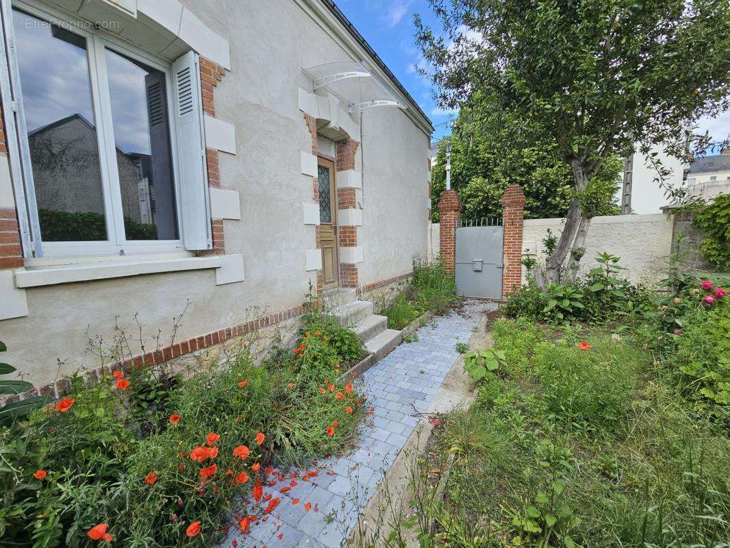 Maison 75 m² à La Riche  - photo 13