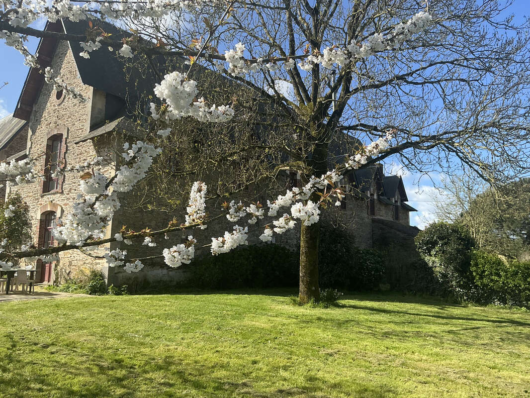 Maison à MOUCHAMPS