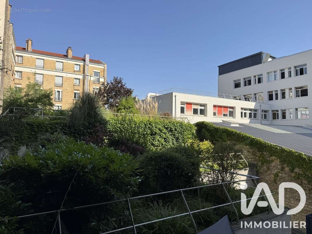 Photo 2 - Appartement à PARIS-15E