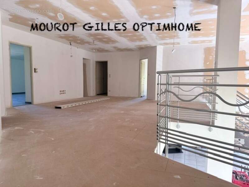 Vaste demeure de 326 m² au calme : volumes exceptionnels et potentiel unique – Proche Épinal - photo 18