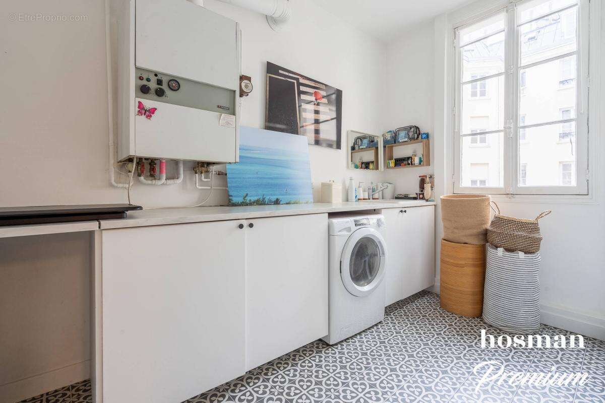 Appartement à PARIS-9E