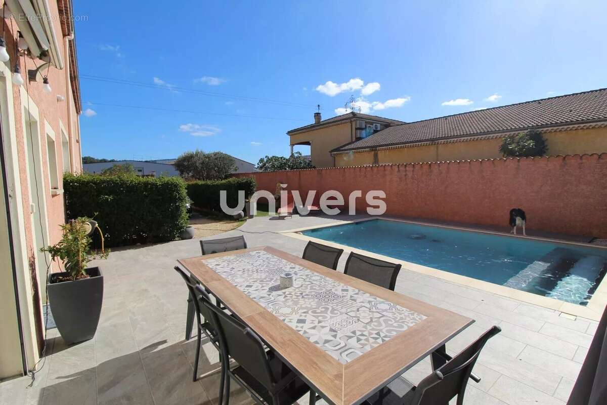 Maison à ETOILE-SUR-RHONE