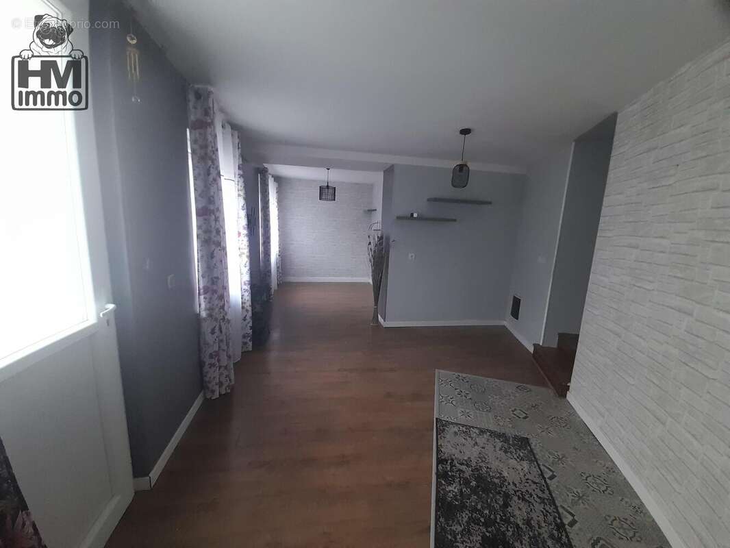 Maison à SAINT-PRIEST-TAURION