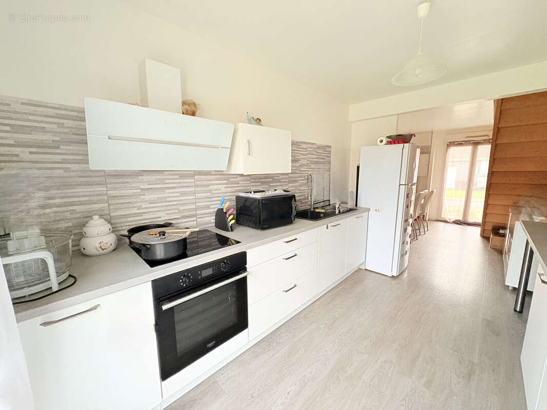 Maison à COURVILLE-SUR-EURE