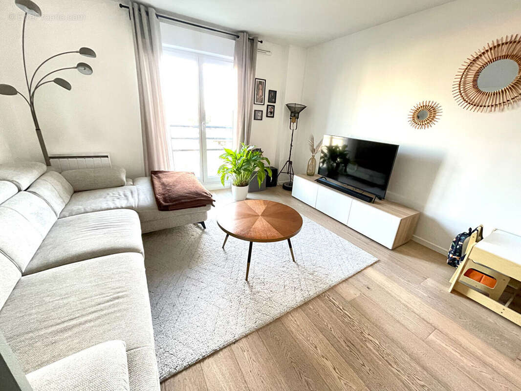 Appartement à COLOMBES
