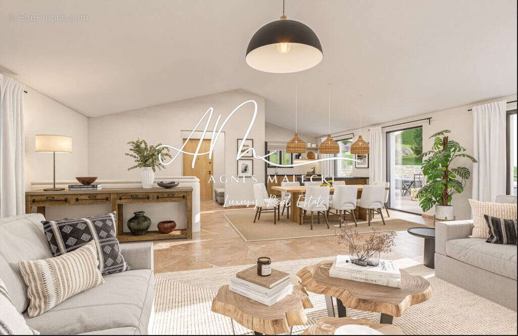 Maison à LA CROIX-VALMER