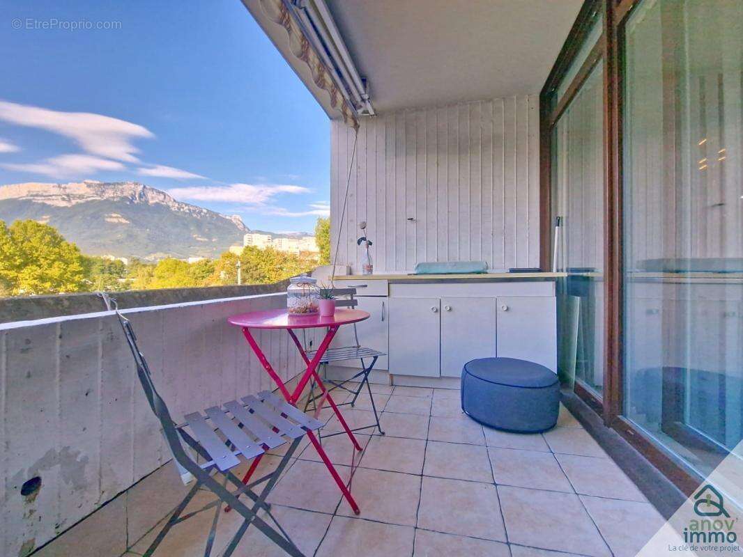 Appartement à ECHIROLLES