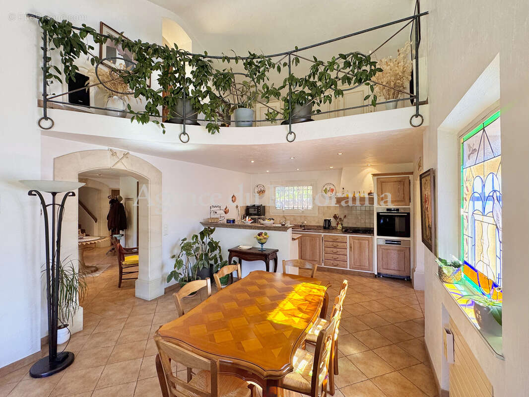 Maison à LA MARTRE