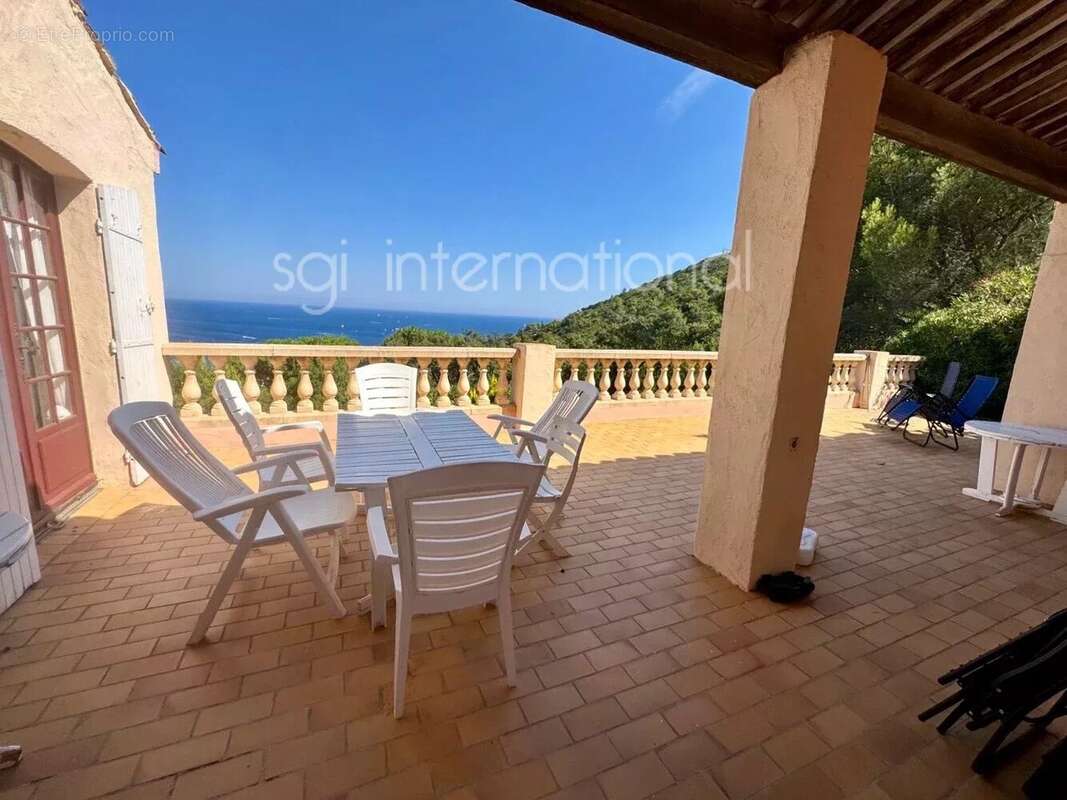 Maison à RAMATUELLE
