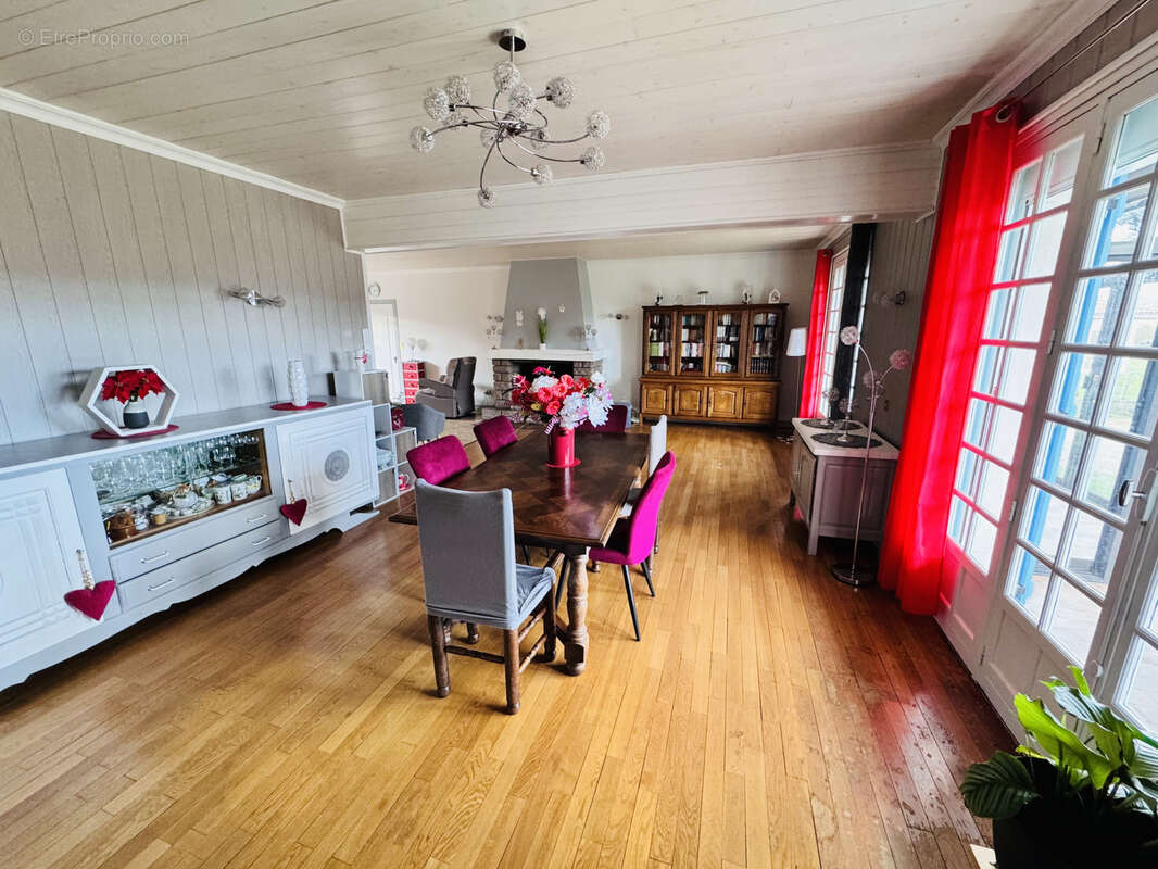 Maison à PESCHADOIRES