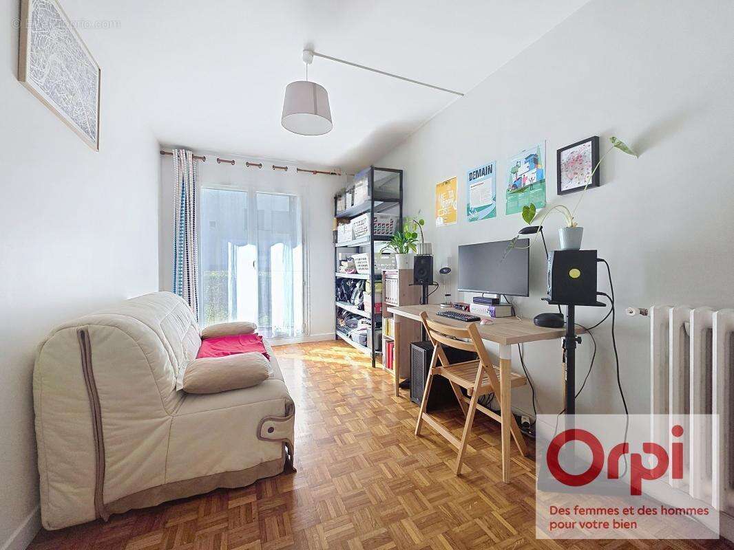 Appartement à ISSY-LES-MOULINEAUX