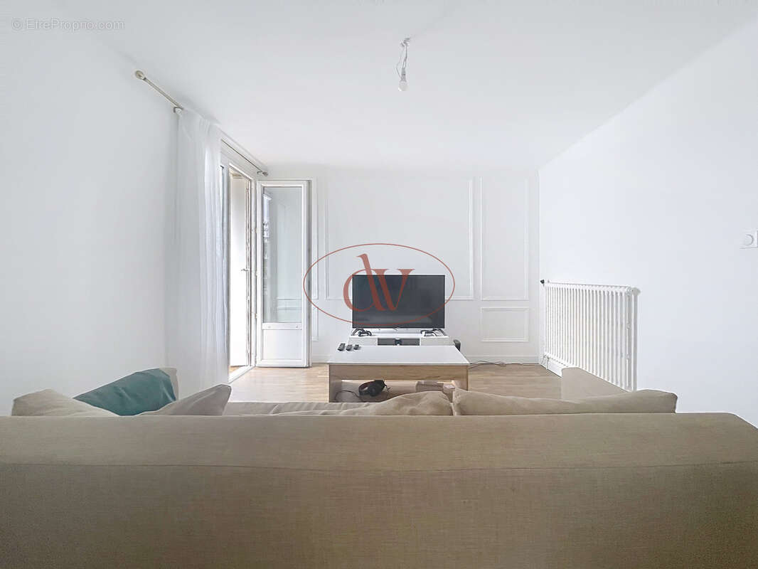 Appartement t3 / 74m2 / 3 ème étage /garage /  moyen vernet / perpignan - photo 11