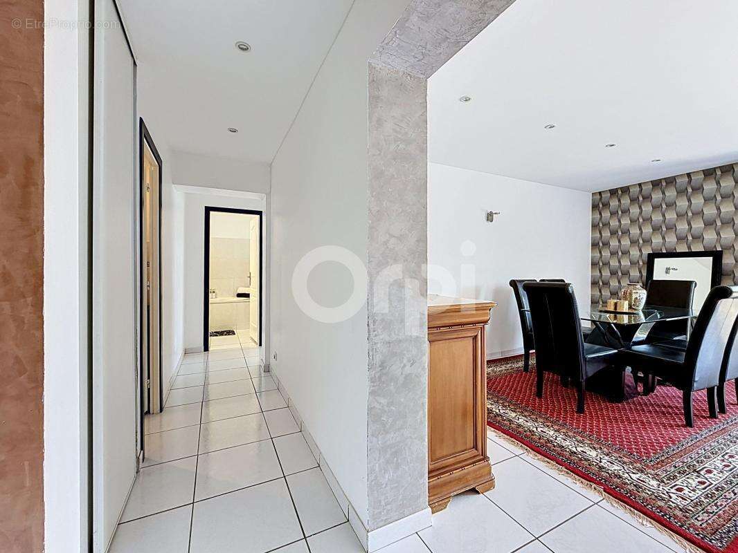 À vendre - Maison Familiale de 253m² avec appartement indépendant - 618 000€ FAI - photo 25