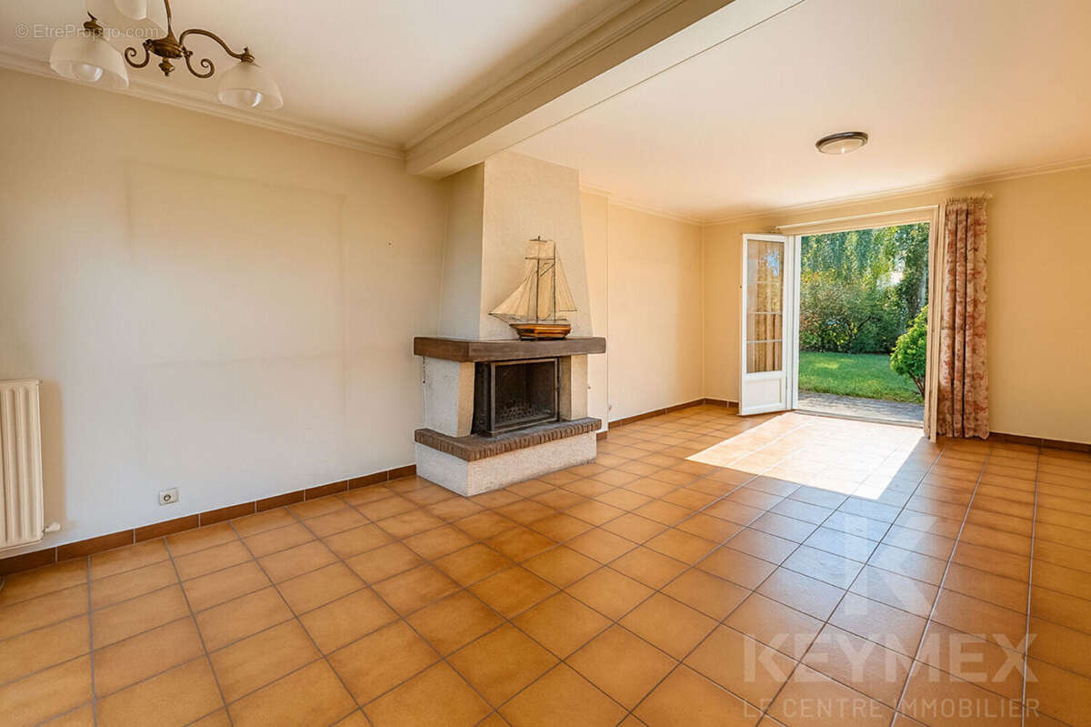 Maison à ASNIERES-SUR-OISE