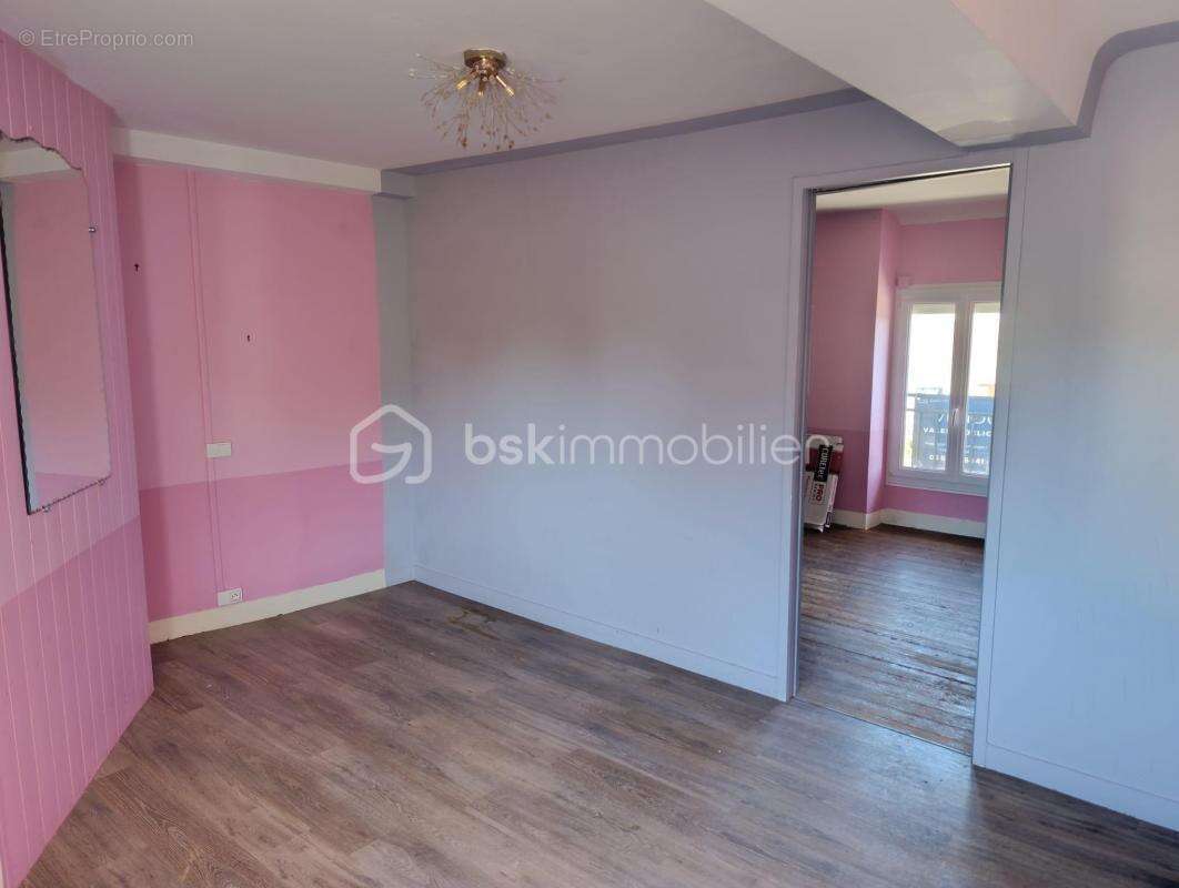 Maison à CHEVAIGNE-DU-MAINE