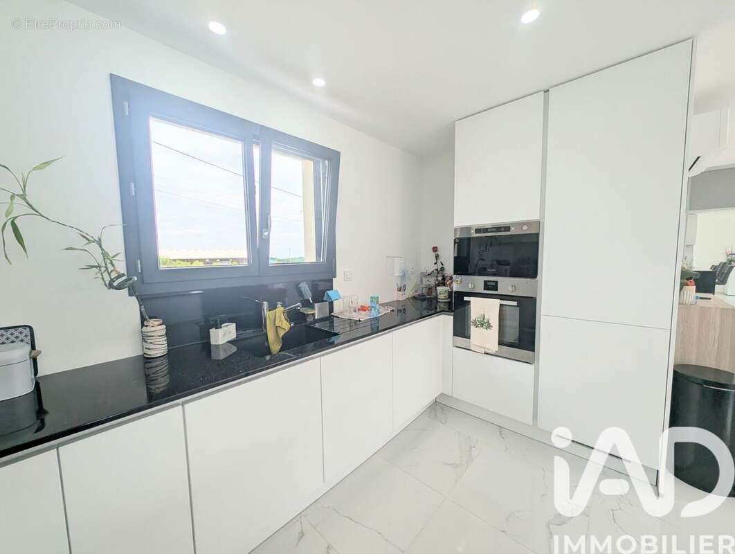 Maison 116 m² à Merilheu  - photo 7