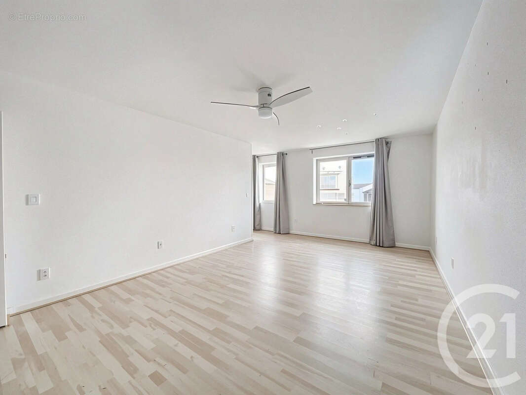 Appartement à LYON-8E