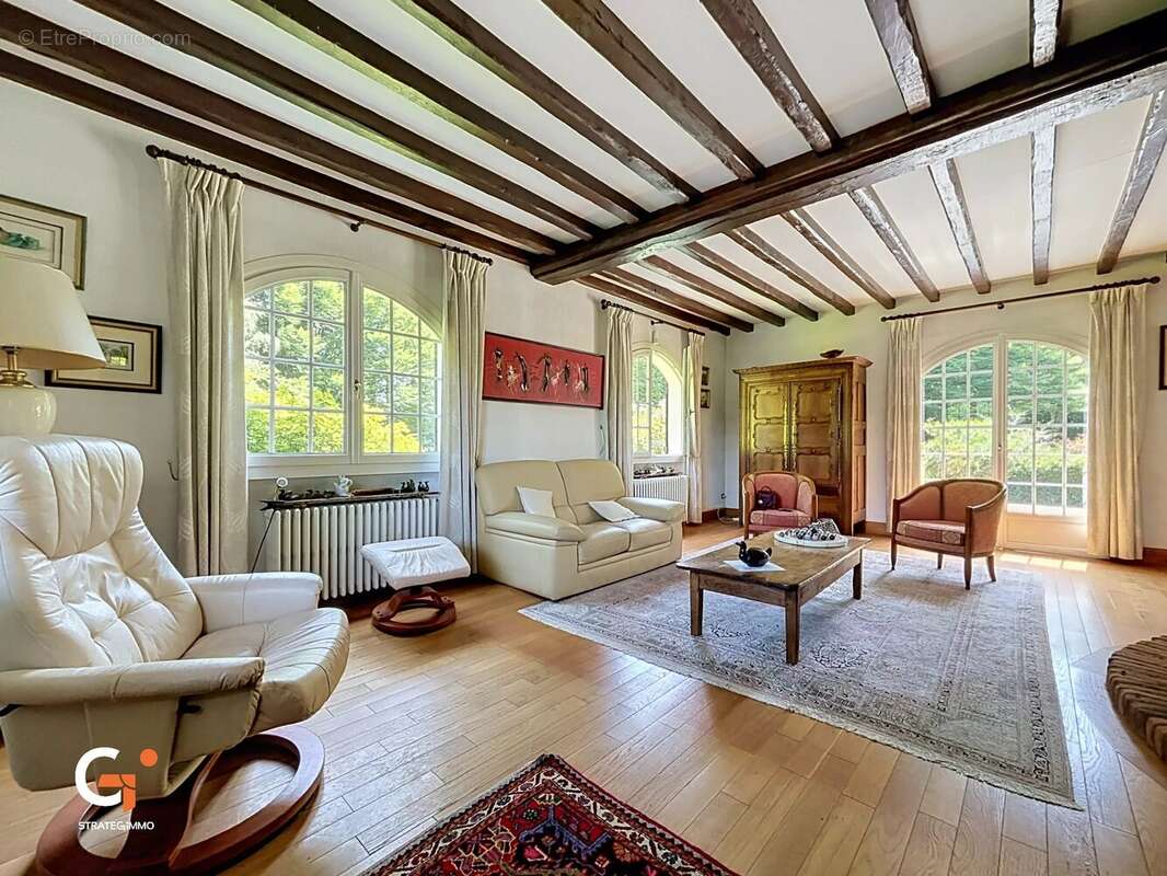 Charmant cottage de 210 m² à Bihorel - photo 2